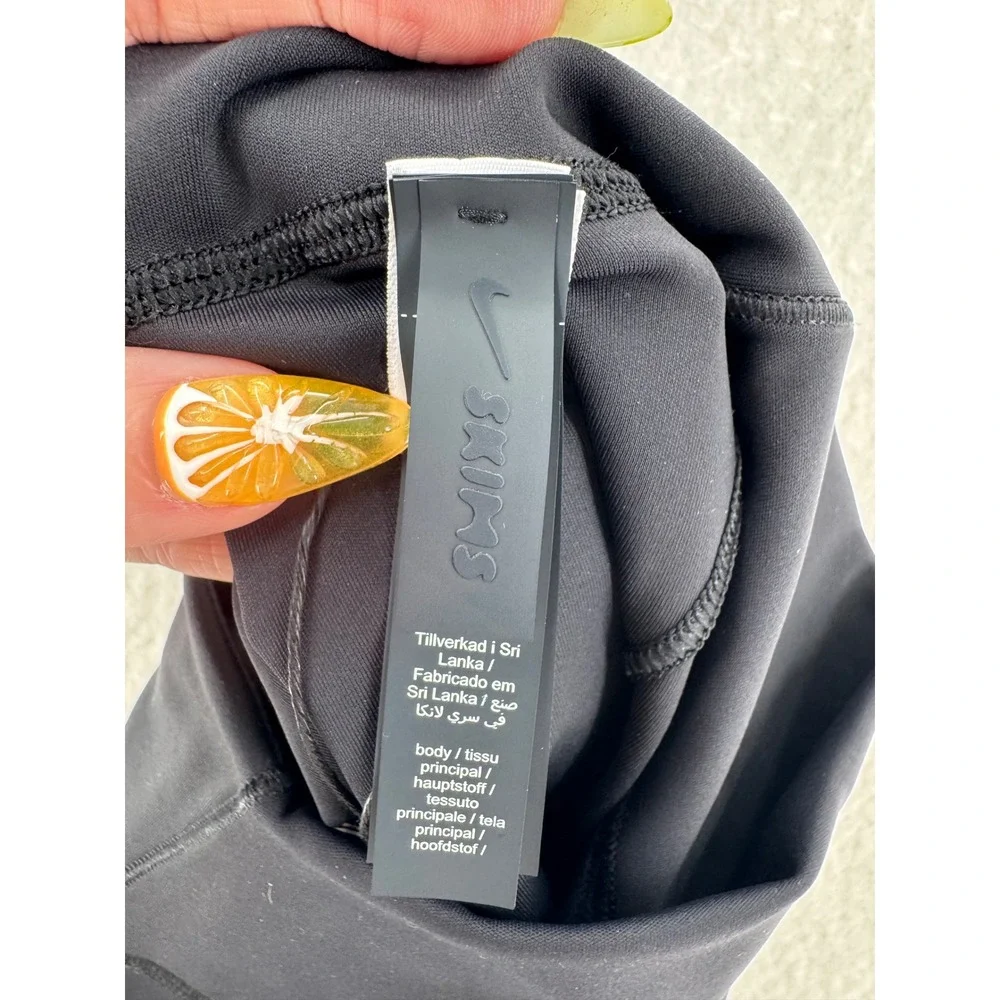 Nike x SKIMS - Dri-FIT High Waisted Matte Leggings - Black - S - Womens
